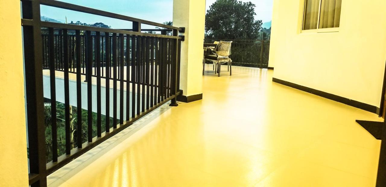 מלון רטנאפורה Akoya Pearl מראה חיצוני תמונה