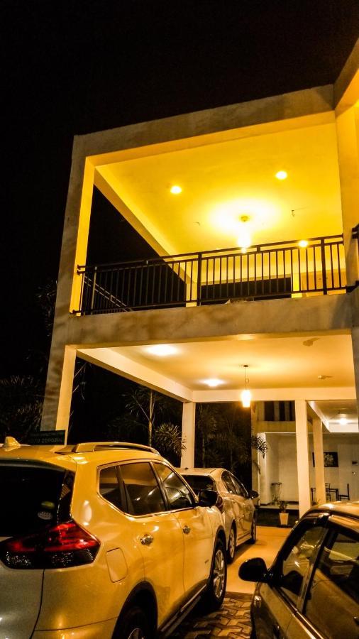 מלון רטנאפורה Akoya Pearl מראה חיצוני תמונה